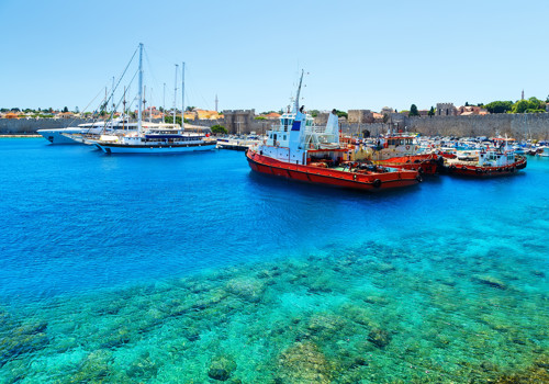 shutterstock_467249141_Mandraki Harbour Rhodes Town_GREECE.jpg