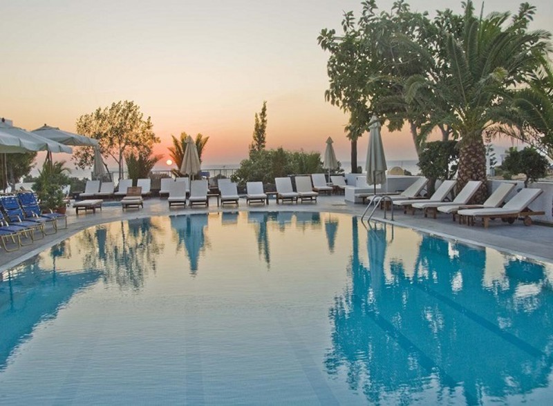 Makarios Pool 4.jpg