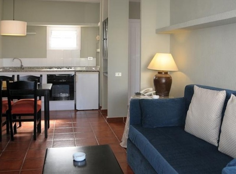 HG Tenerife Sur Apartments, Living room and kitchen