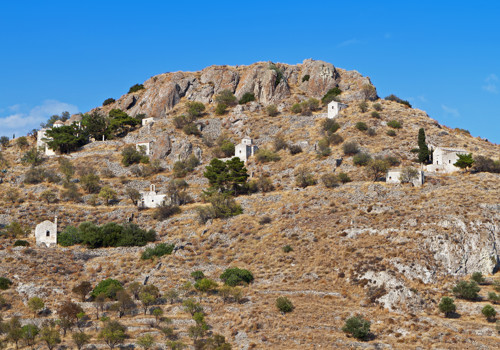 Visit Aegina’s abandoned city of Paleochora