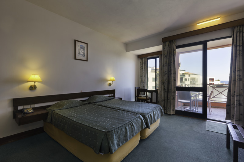 Imperatriz Aparthotel Bedroom (1)