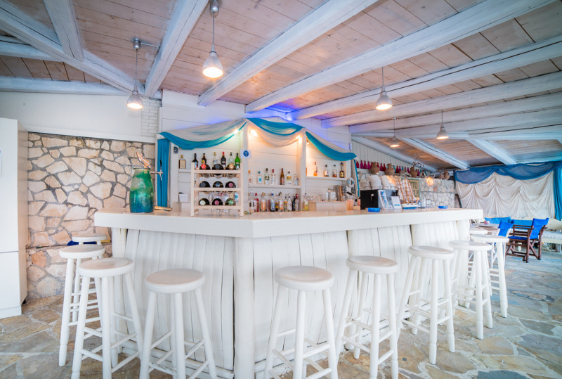 Porto Koukla. Snack Bar