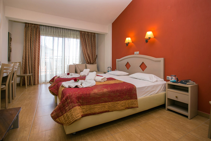 Thalassies Noveau Bedroom 2