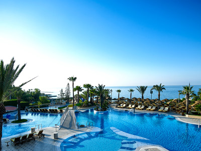 Main pool area with sea views at the Four Seasons Hotel