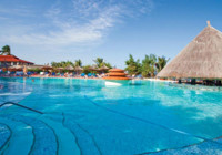 Senegambia Beach, Pool