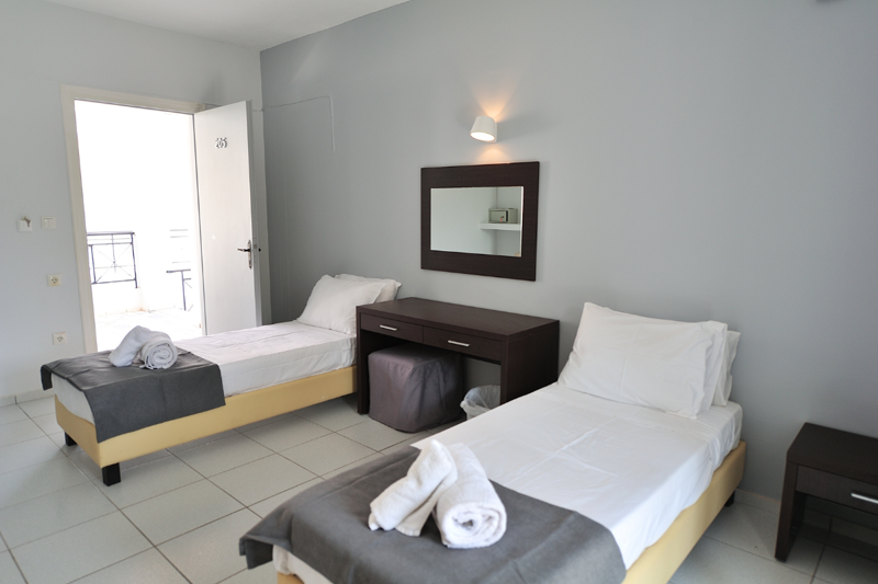Family Room with twin Beds at Anamar Skiathos