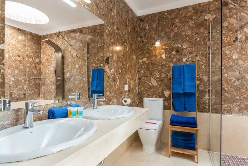 Haciendas Village. Bathroom