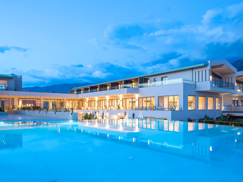 Swimming Pool at Horizon Blu