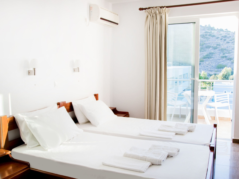 Twin Standard Room at Diakonis Hotel